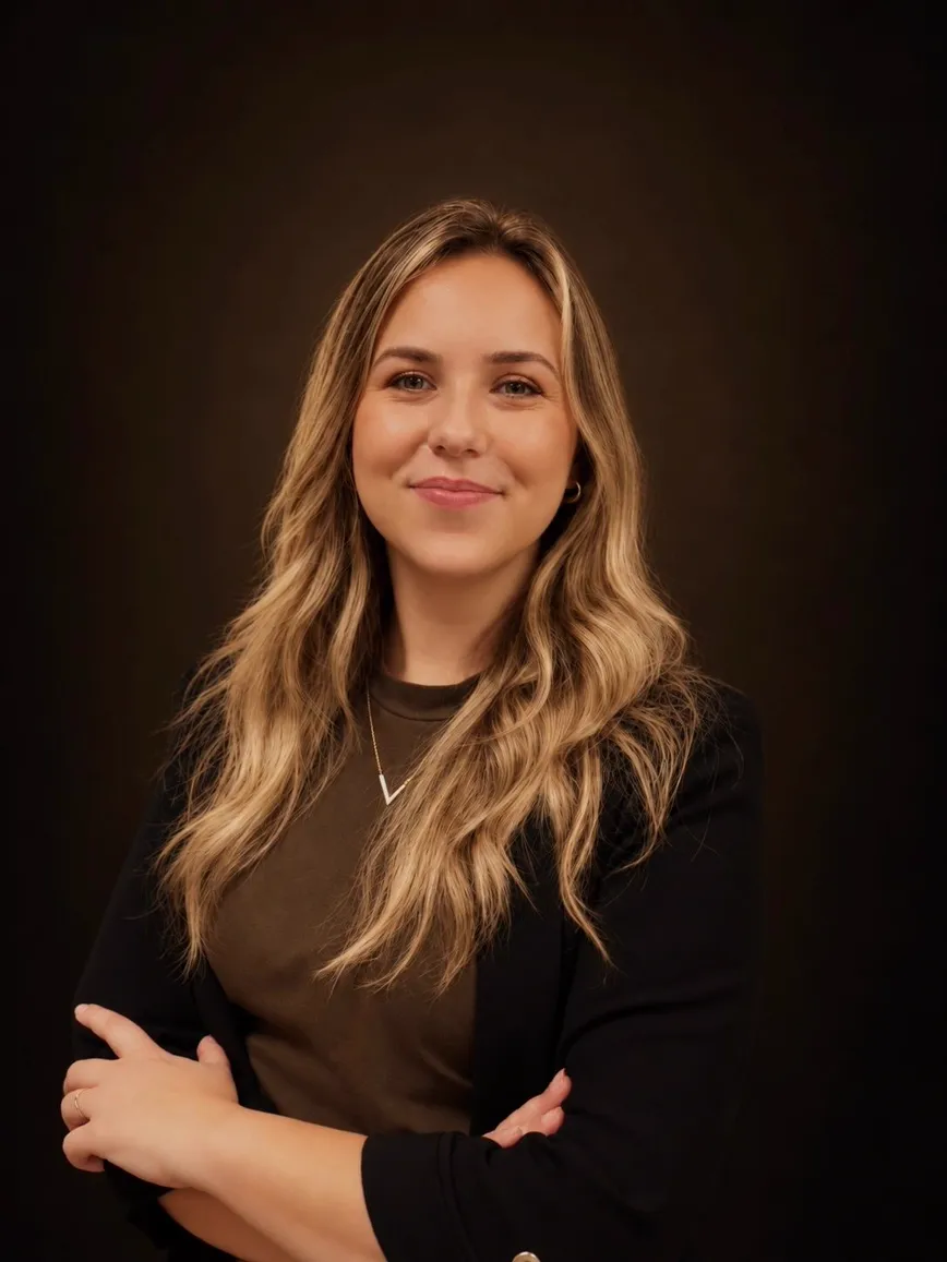 Retrato de estudio de Leticia Díaz-Alejo, Directora Comercial de Winking Bus